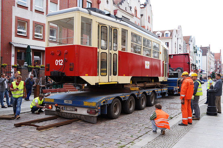 Elbląg, Zabytkowy wagon 5N w poniedziałek zniknie ze starówki