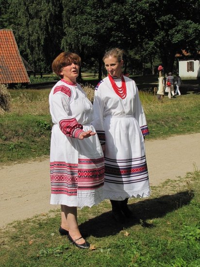 Elbląg, Bożena Pawlina - Maksymiuk stoi pierwsza z lewej strony