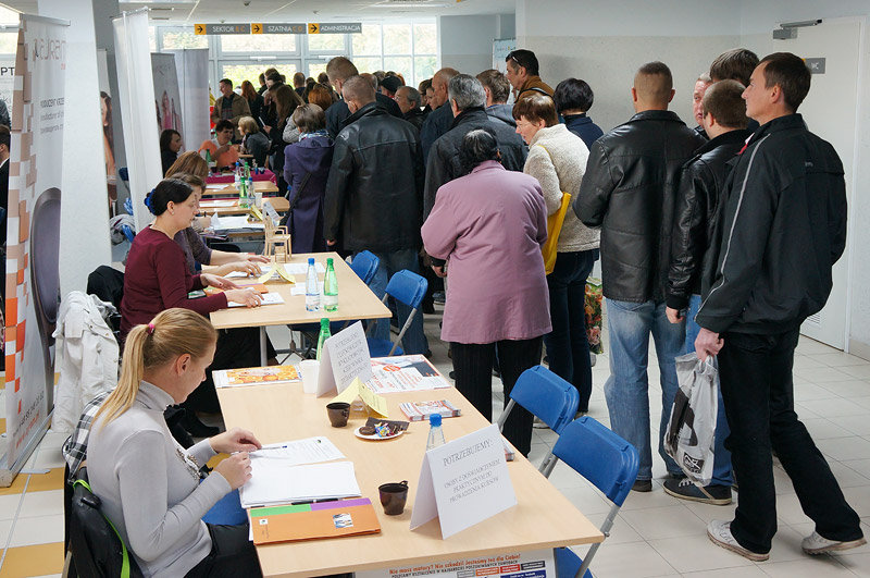 Elbląg, Przyszli po pracę na targi pracy Elbląg, Przyszli po pracę na targi pracy