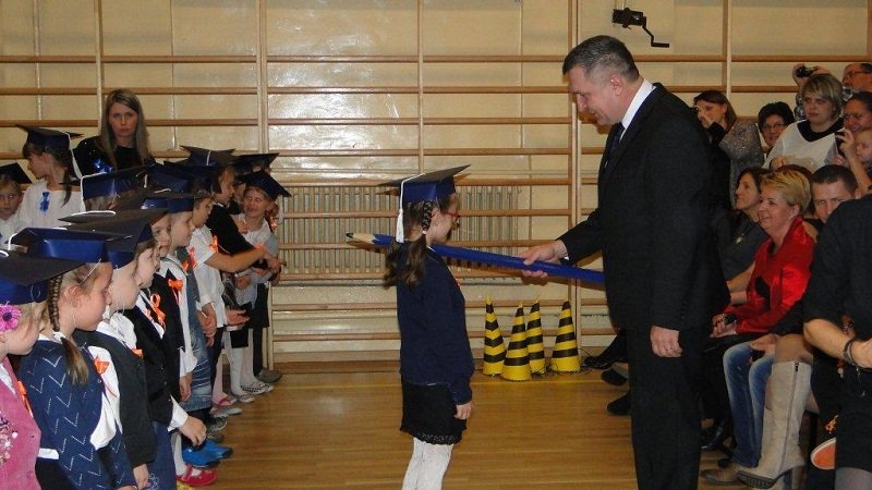 Elbląg, Pasowanie pierwszaków w SP 21