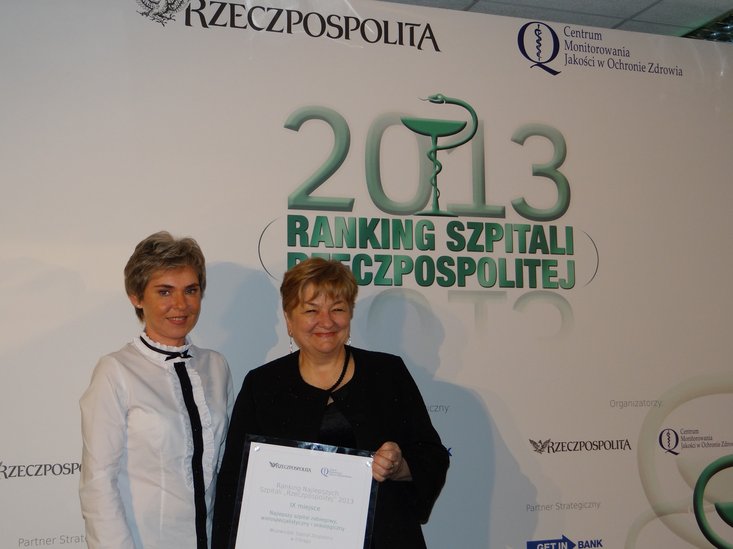 Elbląg, Bożena Ropelewska, dyrektor ds. pielęgniarstwa i Elżbieta Gelert, dyrektor naczelny WSzZ w Elblągu Elbląg, Bożena Ropelewska, dyrektor ds. pielęgniarstwa i Elżbieta Gelert, dyrektor naczelny WSzZ w Elblągu