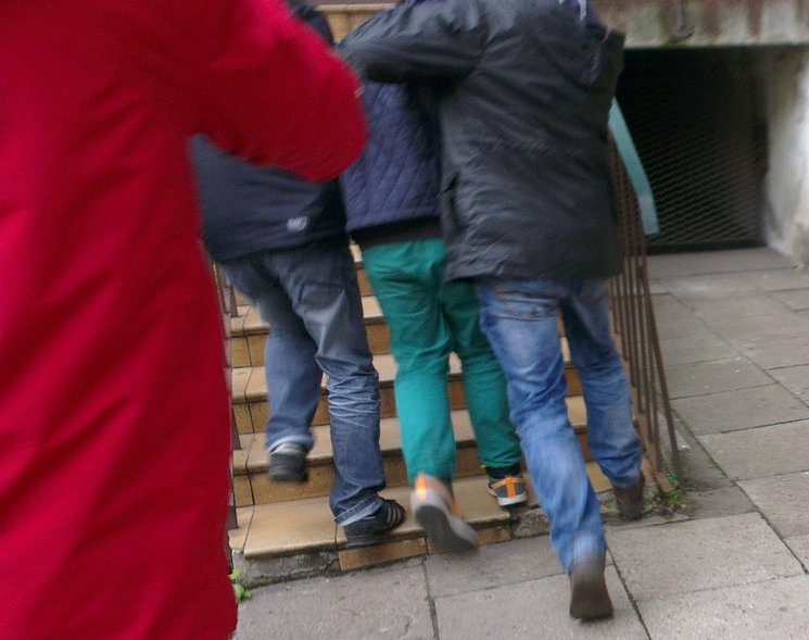 Elbląg, Policjanci kryminalni zatrzymali dziś chłopaka podejrzanego o molestowanie dziewczynek Elbląg, Policjanci kryminalni zatrzymali dziś chłopaka podejrzanego o molestowanie dziewczynek