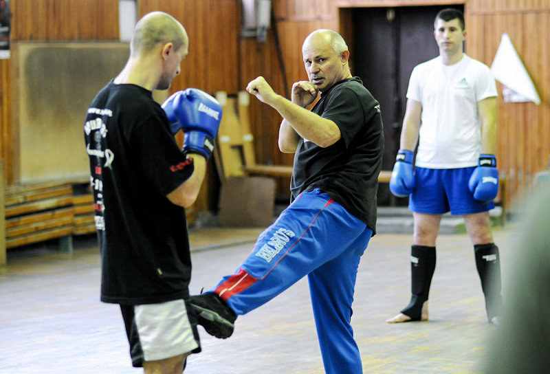 Elbląg, Elbląscy sportowcy mieli okazję potrenować pod okiem trenera kadry Białorusi w muay thai Alfita Hakova Elbląg, Elbląscy sportowcy mieli okazję potrenować pod okiem trenera kadry Białorusi w muay thai Alfita Hakova