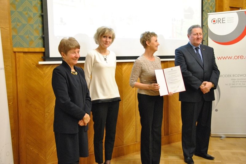 Elbląg, SP 4 z Certyfikatem Ministra