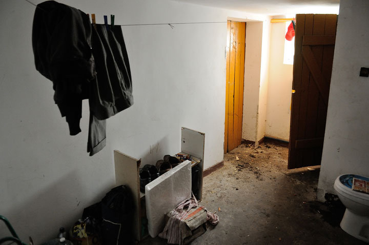 Elbląg, Osoby bezdomne, szczególnie podczas zimowych mrozów, szukają schronienia m.in. w piwnicach Elbląg, Osoby bezdomne, szczególnie podczas zimowych mrozów, szukają schronienia m.in. w piwnicach