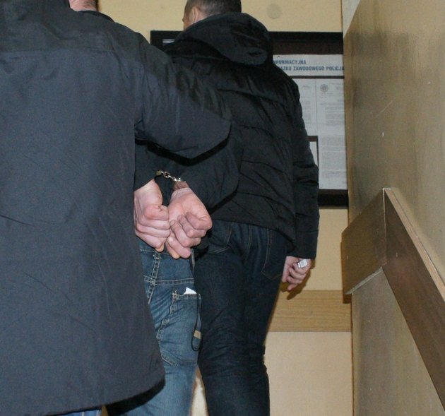 Elbląg, Sprawcy rozboju zatrzymani przez policję Elbląg, Sprawcy rozboju zatrzymani przez policję