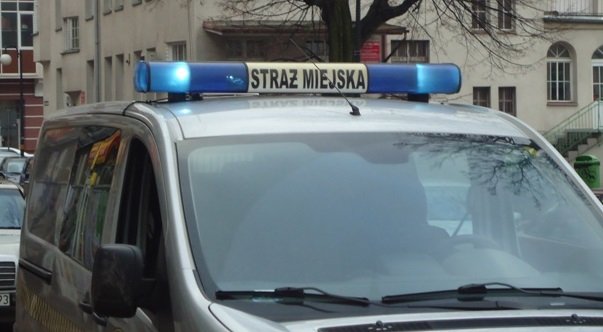 Elbląg, Na drodze do skupu złomu spotkali strażników Elbląg, Na drodze do skupu złomu spotkali strażników