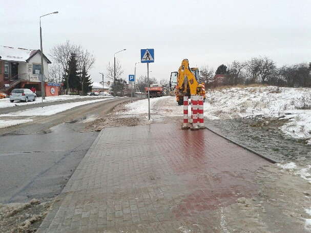 Elbląg, Zalana ulica po pęknięciu rury Elbląg, Zalana ulica po pęknięciu rury