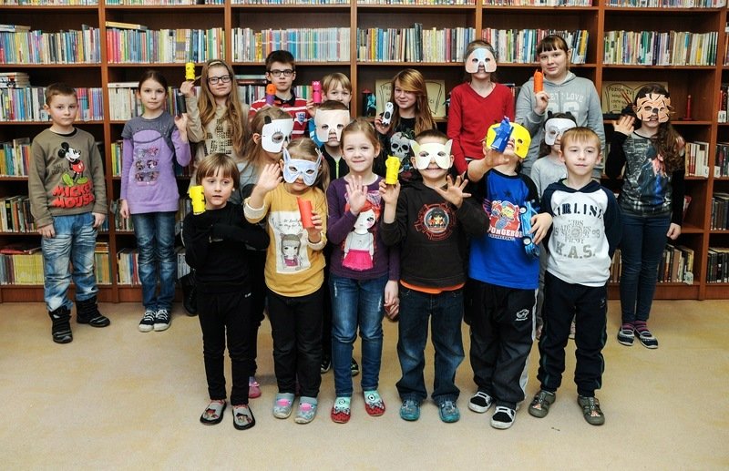 Elbląg, Tak się bawią w bibliotece