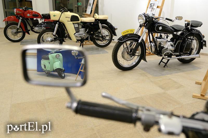 Elbląg, Wiekowe motocykle wyglądają jakby przed chwilą zjechały z taśmy produkcyjnej Elbląg, Wiekowe motocykle wyglądają jakby przed chwilą zjechały z taśmy produkcyjnej