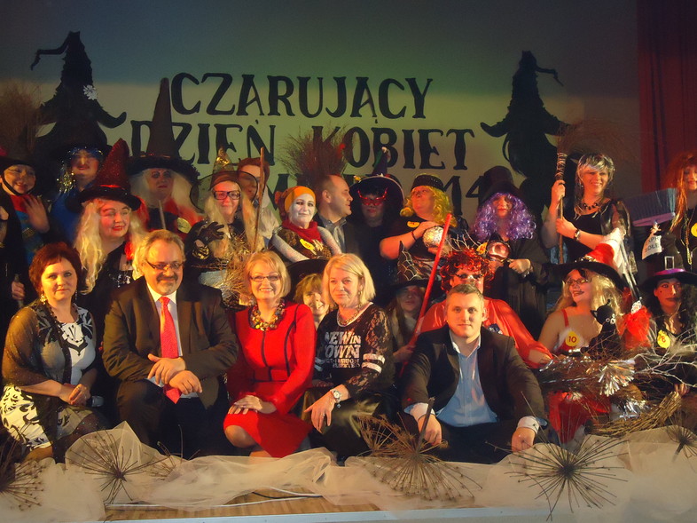 Elbląg, Czarownice są wśród nas, czyli Czarujący Dzień Kobiet w Tolkmicku Elbląg, Czarownice są wśród nas, czyli Czarujący Dzień Kobiet w Tolkmicku