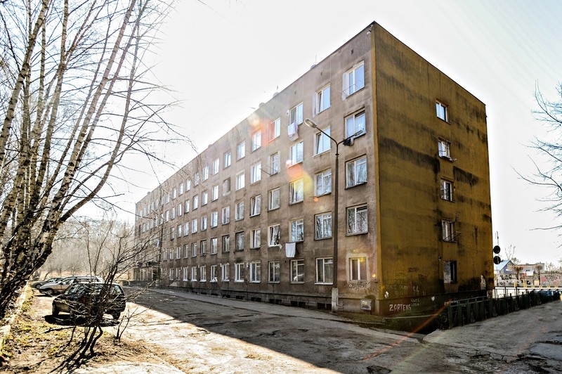 Elbląg, - Te czynsze są tak wysokie, że prawie nikt ich nie płaci - twierdzi jeden z lokatorów Elbląg, - Te czynsze są tak wysokie, że prawie nikt ich nie płaci - twierdzi jeden z lokatorów