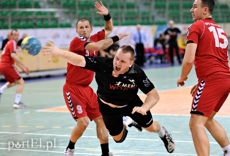 Elbląg, Osłabieni Meblarze przegrali z Wolsztyniakiem (piłka ręczna)