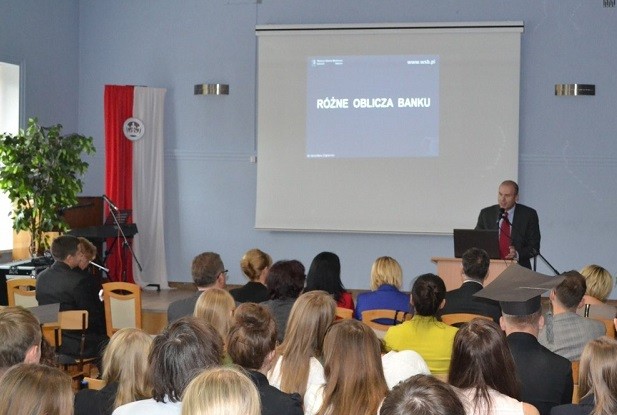 Elbląg, Konkurs „Wiem na bank” w II LO