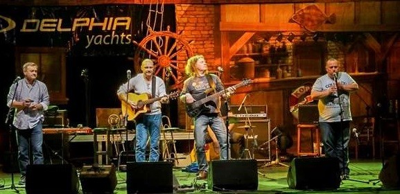 Elbląg, Dwie nagrody dla zespołu „The Nierobbers”