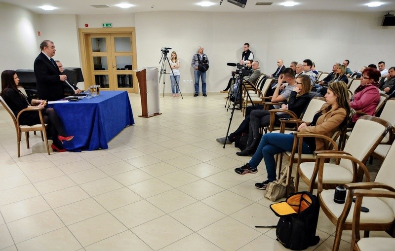 Elbląg, Na spotkanie z prezydentem przyszło kilkadziesiąt osób