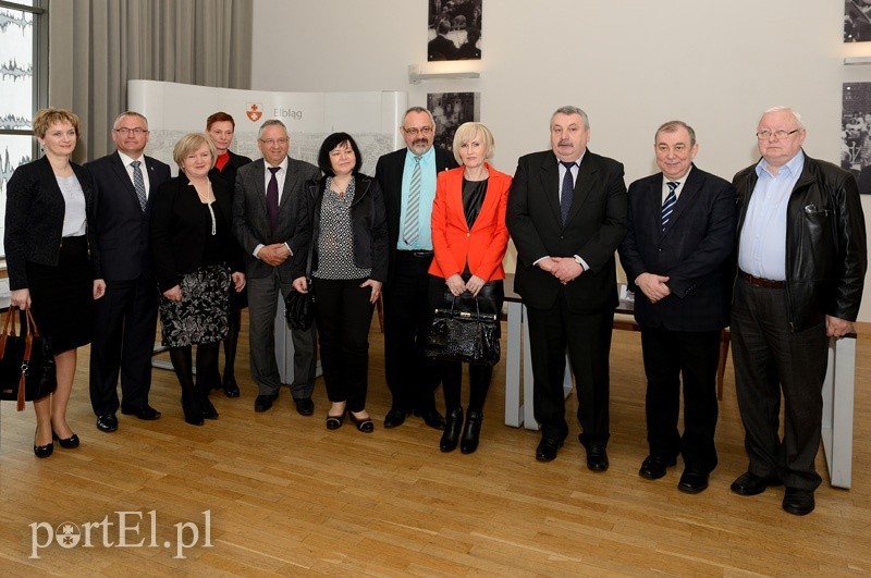 Elbląg, Porozumienie podpisali przedstawiciele sześciu samorządów