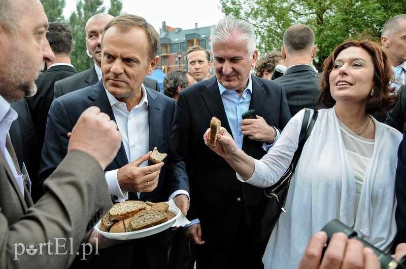 Elbląg, Donald Tusk chętnie rozmawiał z mieszkańcami Elbląg, Donald Tusk chętnie rozmawiał z mieszkańcami