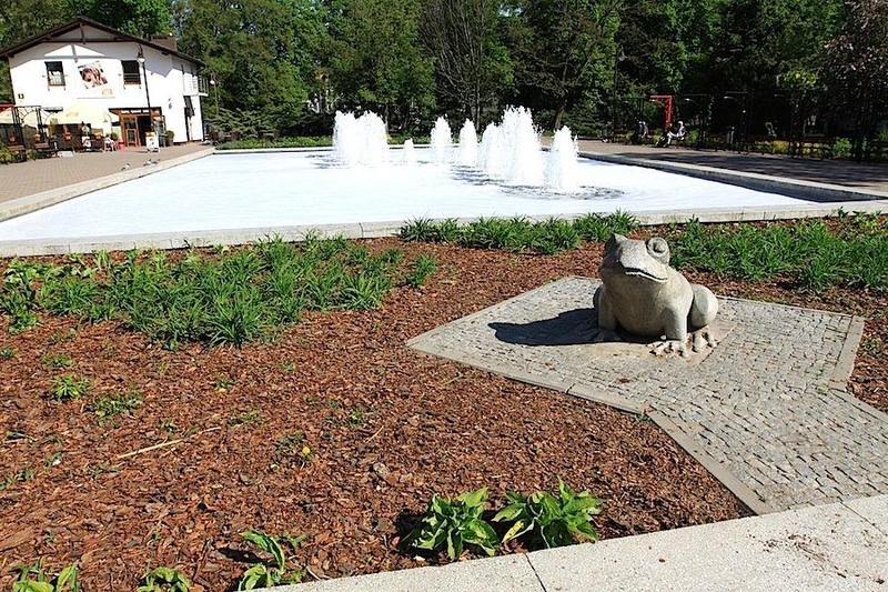 Elbląg, Kosztowne bicie piany...  (śladem publikacji)