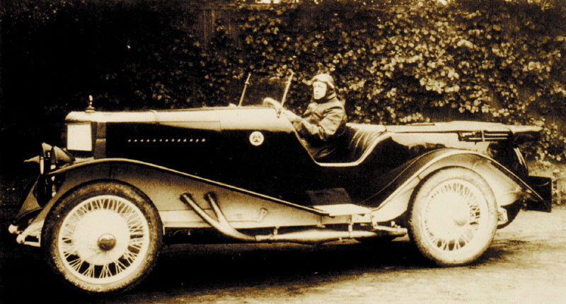 Elbląg, Otto Komnick w samochodzie z fabryki swojego ojca.