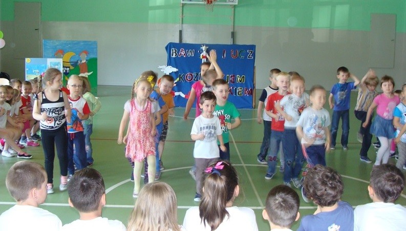 Elbląg, Przedszkolaki z Koziołkiem Matołkiem w SP 11 Elbląg, Przedszkolaki z Koziołkiem Matołkiem w SP 11