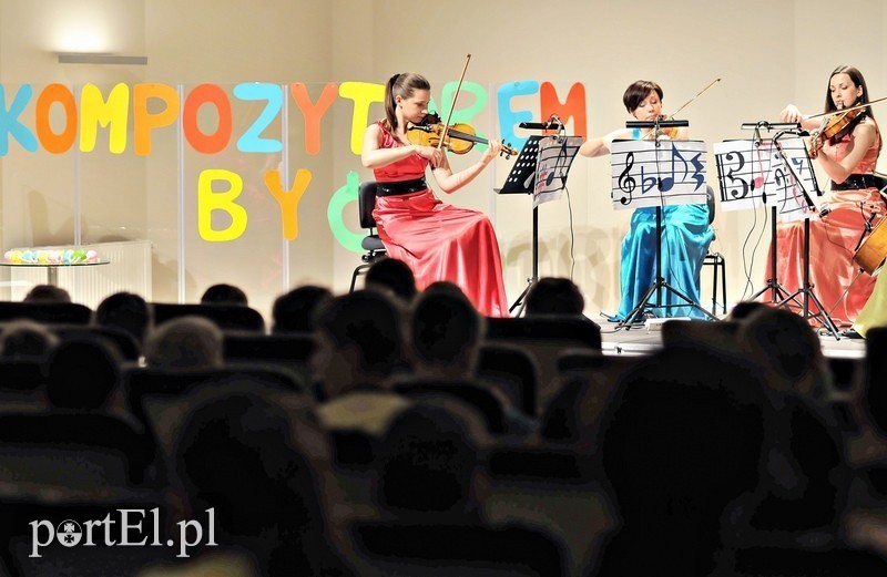 Elbląg, Agitato i mali słuchacze Elbląg, Agitato i mali słuchacze