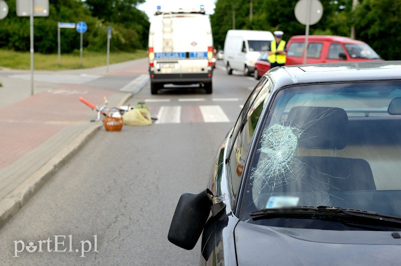 Elbląg, Rowerem wjechał wprost pod samochód