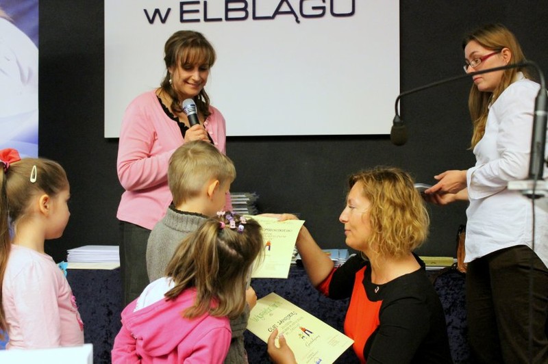 Elbląg, Konkurs plastyczny pt. „Tata i ja” Elbląg, Konkurs plastyczny pt. „Tata i ja”