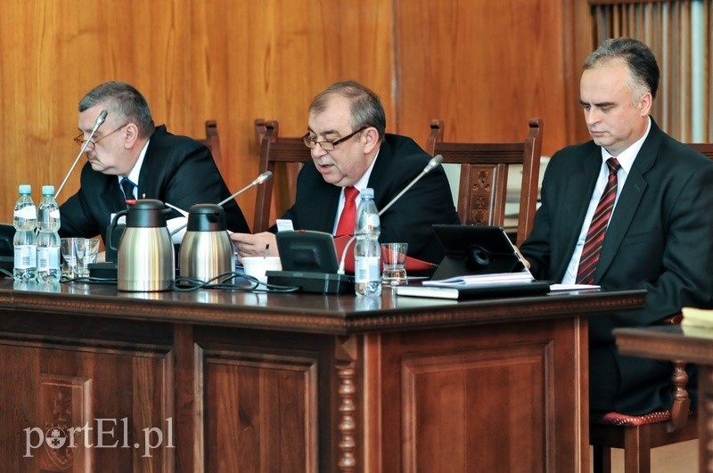Elbląg, Od lewej: wiceprezydent Janusz Hajdukowski, prezydent Jerzy Wilk i wiceprezydent Marek Pruszak Elbląg, Od lewej: wiceprezydent Janusz Hajdukowski, prezydent Jerzy Wilk i wiceprezydent Marek Pruszak