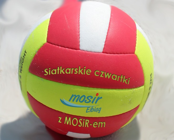 Elbląg, Siatkarskie czwartki z MOSiR-em