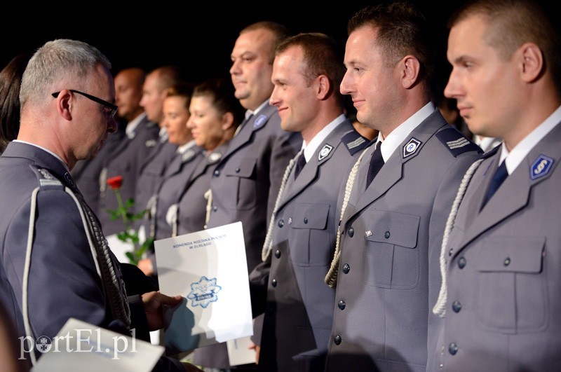 Elbląg, Dziś awansowało wielu policjantów
