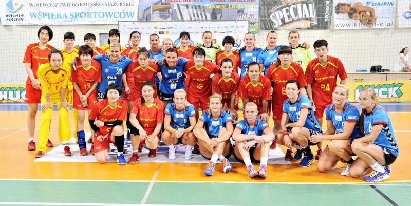 Elbląg, Start przegrał z reprezentacją Chin (piłka ręczna)