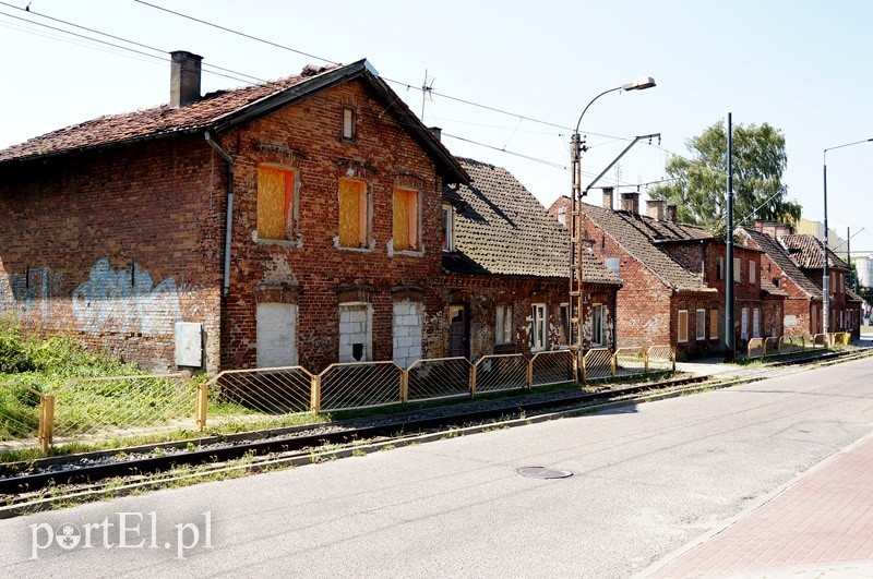 Elbląg, Obrońców Pokoju. Trzy budynki do rozbiórki