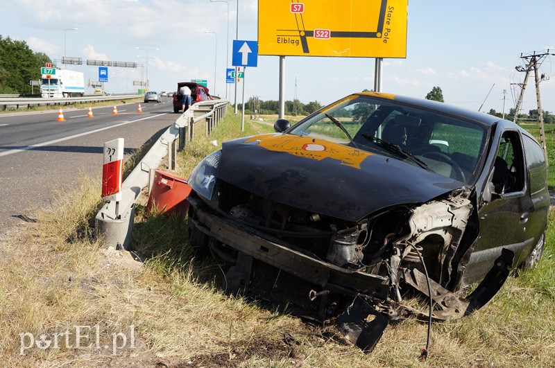 Elbląg, Wypadek na obwodnicy: cztery osoby w szpitalu