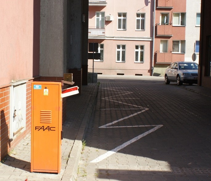 Elbląg, Zniszczyli szlaban Elbląg, Zniszczyli szlaban