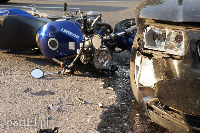 Elbląg, Wypadek w Kazimierzowie: ranny motocyklista w szpitalu