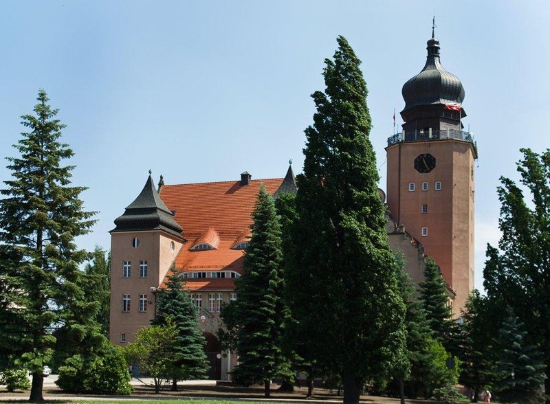 Elbląg, Elblążanie ocenili urzędników