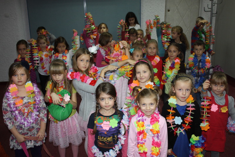 Skrzat w podróży przez świat