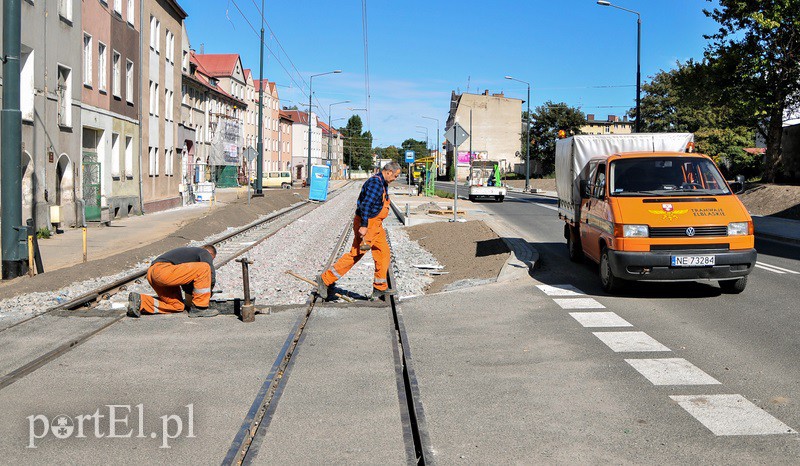 Elbląg, Prace na torach jeszcze trwają