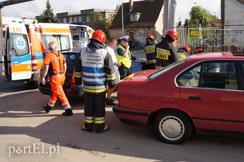 Elbląg, Malborska: volkswagenem wjechał w bmw Elbląg, Malborska: volkswagenem wjechał w bmw