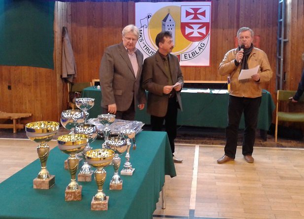 Elbląg, Takie puchary czekały na zawodników w poprzednm turnieju,