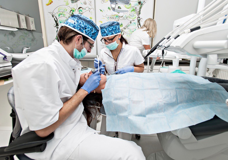 Implantów nie trzeba się bać Implantów nie trzeba się bać