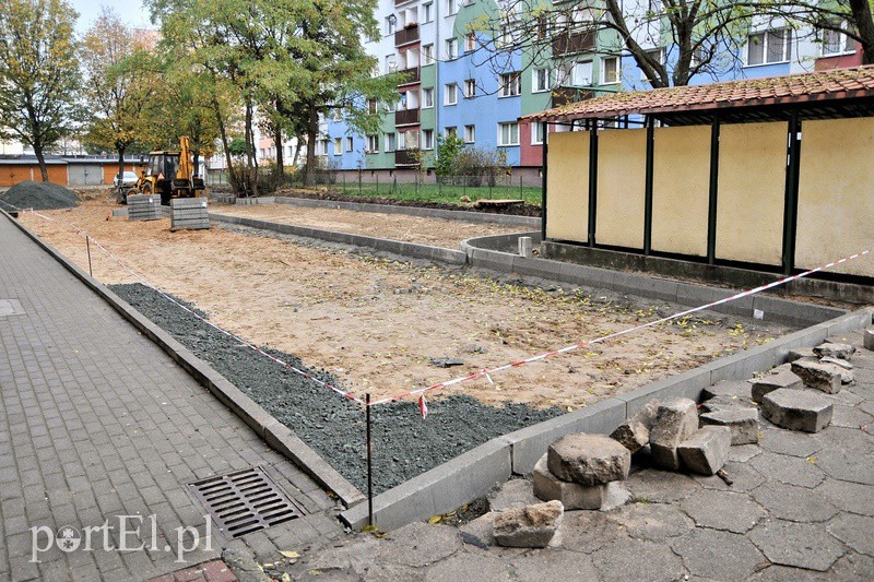 Elbląg, Tak wyglądał budowany parking kilka dni temu, prace jeszcze trwają Elbląg, Tak wyglądał budowany parking kilka dni temu, prace jeszcze trwają