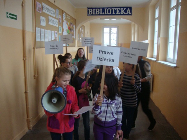 Elbląg, Ogólnopolski Dzień Praw Dziecka w SP 4
