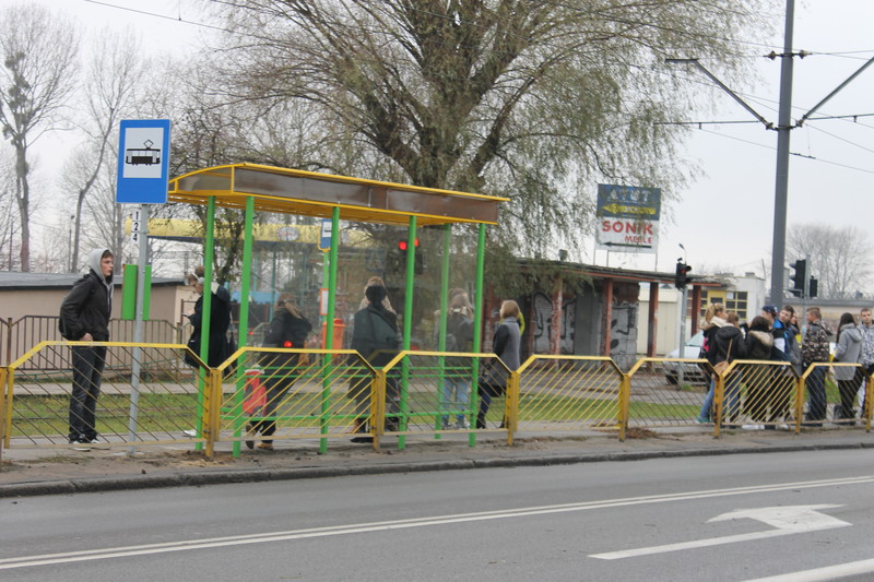 Elbląg, Nowe wiaty przystankowe na al. Grunwaldzkiej Elbląg, Nowe wiaty przystankowe na al. Grunwaldzkiej