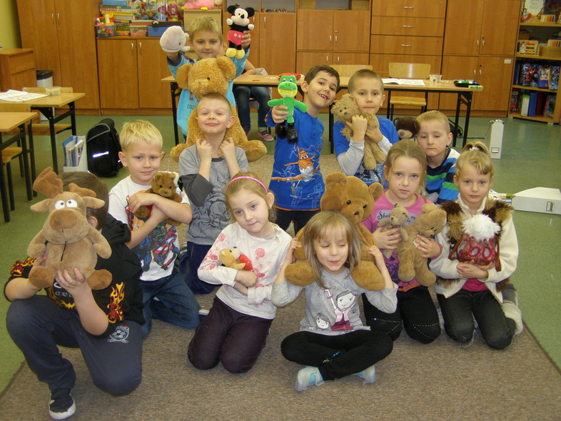 Elbląg, W SP 4 misie pięknie się kłaniają