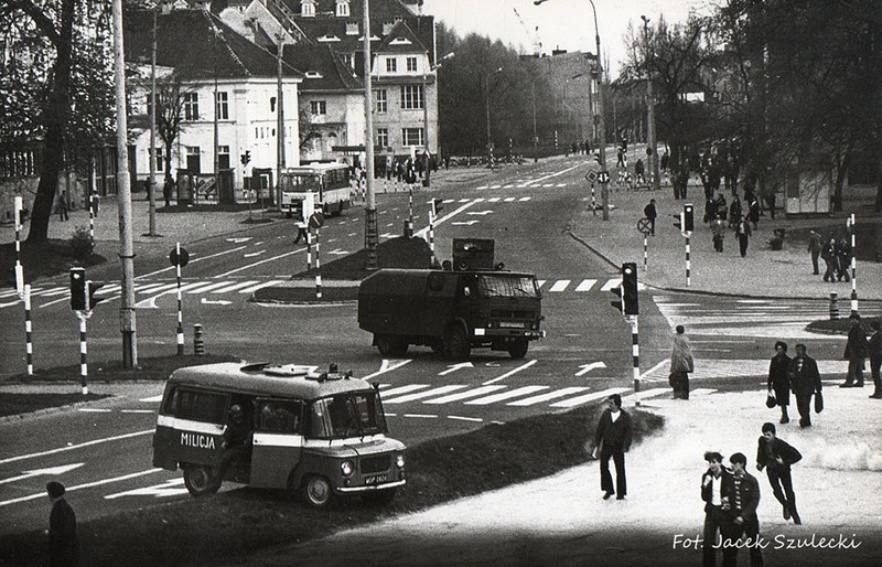 Elbląg, Za takie zdjęcie w czasie stanu wojennego można było trafić za kratki Elbląg, Za takie zdjęcie w czasie stanu wojennego można było trafić za kratki