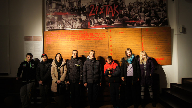 Elbląg, Uczestnicy spotkania z "żywą" historią odwiedzili Europejskie Centrum Solidarności w Gdańsku