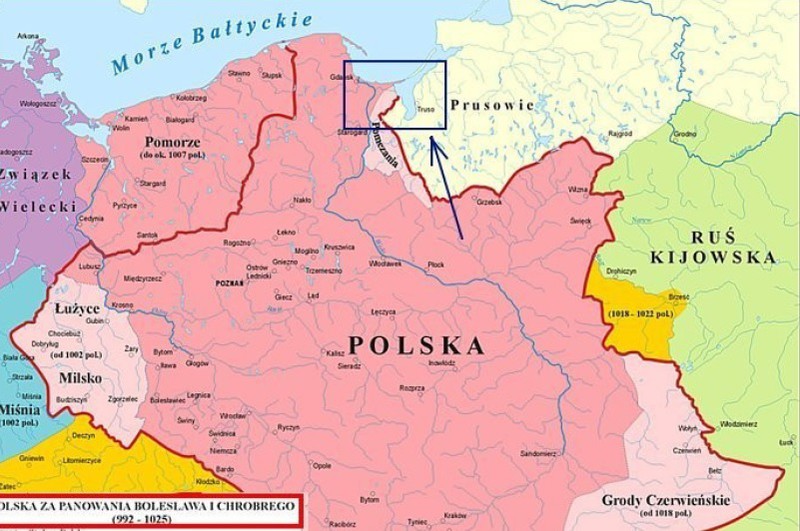 Elbląg, Autor artykułu dołączył do niego mapkę Polski za czasów Bolesława Chrobrego, na której w miejscu jeziora Druzno była zatoka