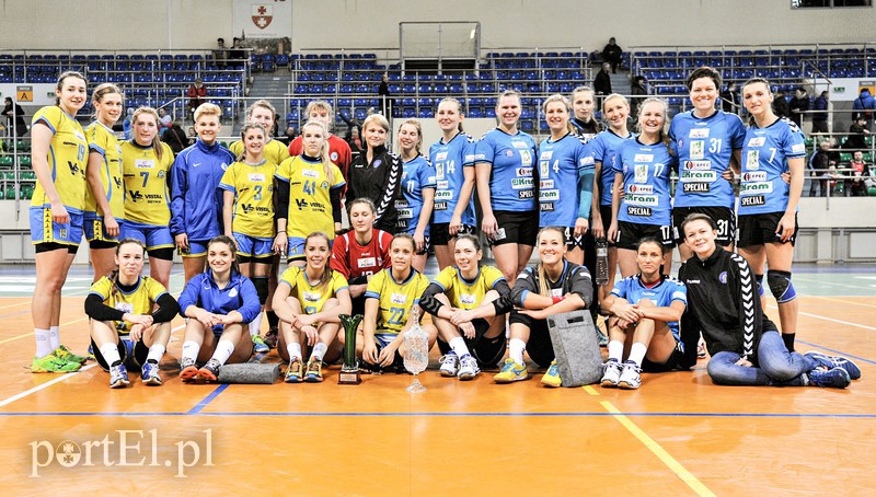 Elbląg, Start i Vistal prezentują swoje puchary